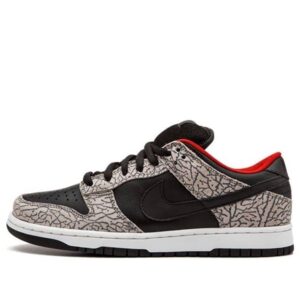 Nike x Supreme SB Dunk Low Pro 'Black Cement'