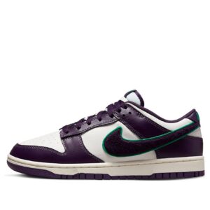 Nike Dunk Low 'Chenille Swoosh - Grand Purple'